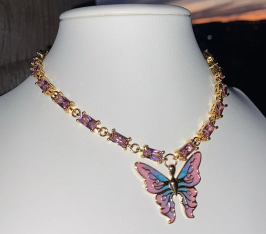 Mariposa baguette necklace